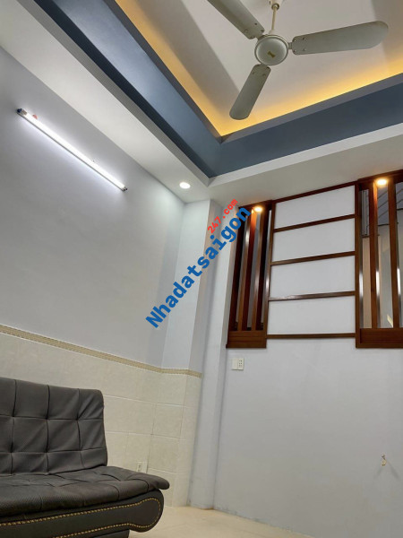 Bán nhà Gò Vấp dưới 5 tỷ, hẻm 297 Thống Nhất,80m2, ngang 5m, hẻm 4m, nhà 2 tầng còn mới,
