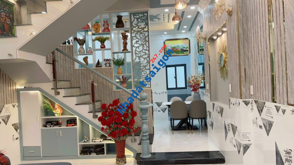 Bán Nhà hẻm 2329 Khu Dân Cư Sài Gòn Mới- Nhà 3 tầng Xe hơi tới nhà.