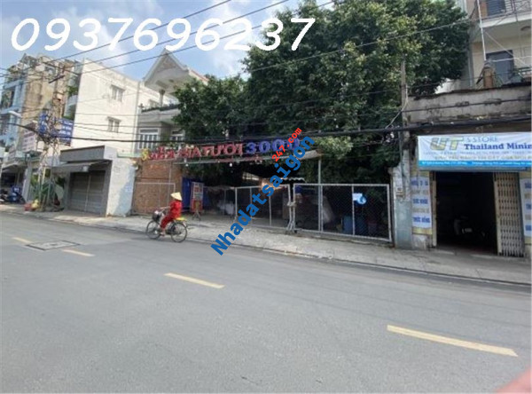 Bán nhà Ngộp 2 tầng mới  đường Lâm Thị Hố , Quận 12, 71m2 chỉ 3.9  tỷ