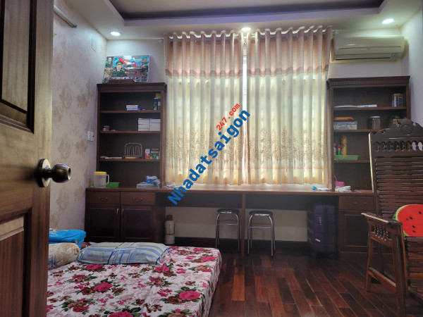 NHÀ 5 TẦNG - 82M2 - HẺM XE HƠI ĐẬU TRONG NHÀ