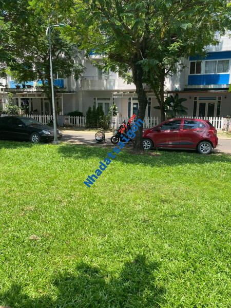 SHARE 1/2 MẶT BẰNG TRÊN LẦU 2 TẠI ĐƯỜNG HỒ THỊ KỶ, GẦN NGAY KHU PHỐ ẨM THỰC VÀ CHỢ HOA HỒ THỊ KỶ