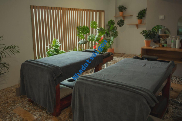Cho thuê toà nhà 2MT đường D3 (Võ Oanh), Phường 25, Bình thạnh