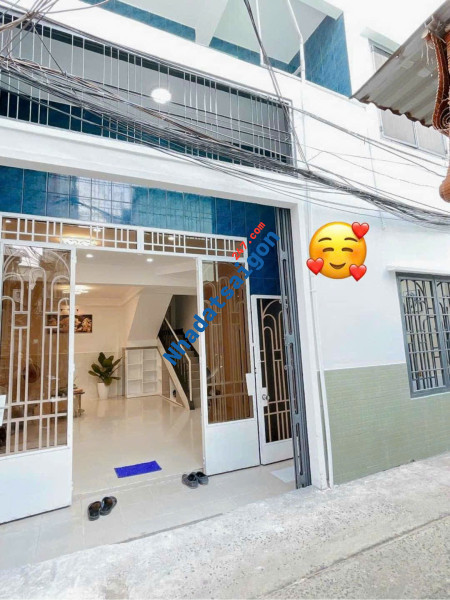 CHÍNH CHỦ BÁN,NHÀ MỚI ĐẸP GIÁ TỐT-ĐƯỜNG LÊ VĂN DUYỆT .50M2 . HẺM 3.5M.SÁT QUẬN 1,TẶNG NỘI THẤT.