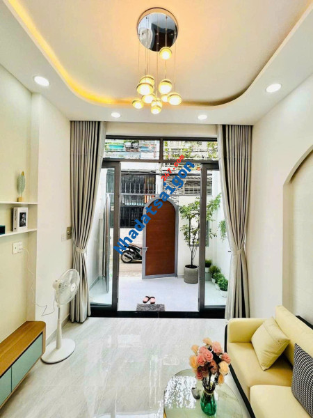 NHÀ BÁN HẺM Ô TÔ .ĐƯỜNG PHẠM VĂN CHIÊU.40M2 GIÁ RẺ.CHỦ XOẮN, GIẢM 300TR, TẶNG NỘI THẤT