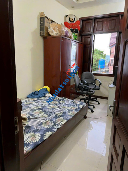 Bán nhà sát Cityland Gò Vấp, 60m2, hẻm 4m, 3 tầng nhà còn mới chỉ 5.1 tỷ thương lượng