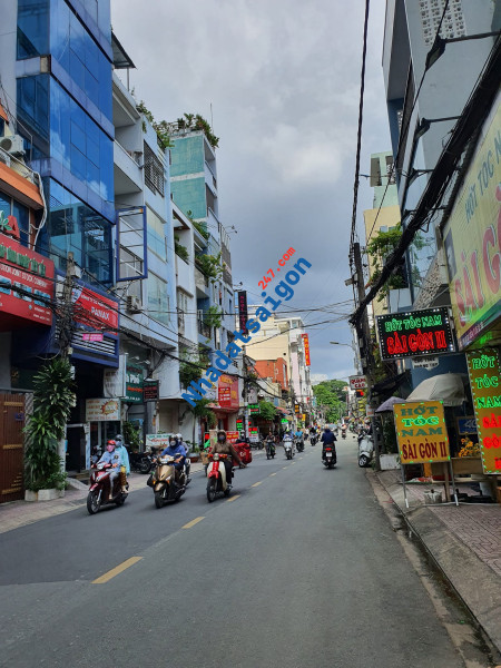 Ngộp nặng bán Gấp, HXH ngay TT Tân Bình, 3 tầng, 139m2 trên dưới 70tr/m2