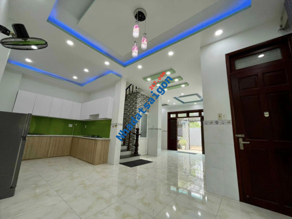 Bán nhà HXH Nguyễn Văn Trỗi 25m2, 4 lầu BTCT chỉ 3 tỷ quận tân bình