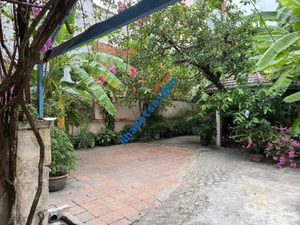 NHÀ MẶT TIỀN DIỆN TÍCH KHỦNG BÌNH THUẬN QUẬN 7 500M2 NHÀ 2 TẦNG VÀ SÂN VƯỜN TUYỆT ĐỈNH
