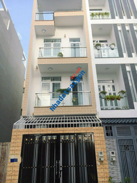 Bán nhà 4 tấm HXH Ngay chợ, P. Tân Sơn Nhì Q.Tân Phú giá tốt