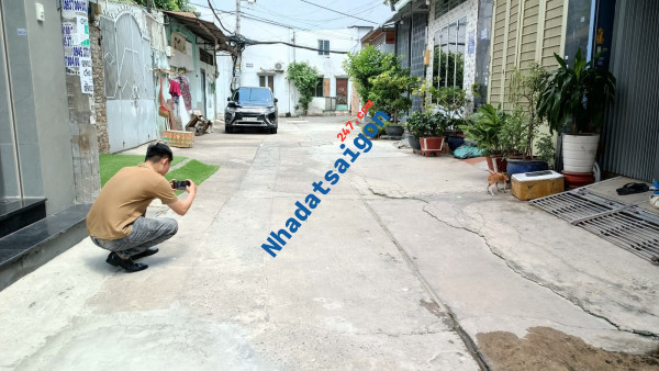 MẶT TIỀN NGUYỄN SƠN - 632M2 - 2 TẦNG - NGANG 22M - DÒNG TIỀN 90TR/THÁNG
