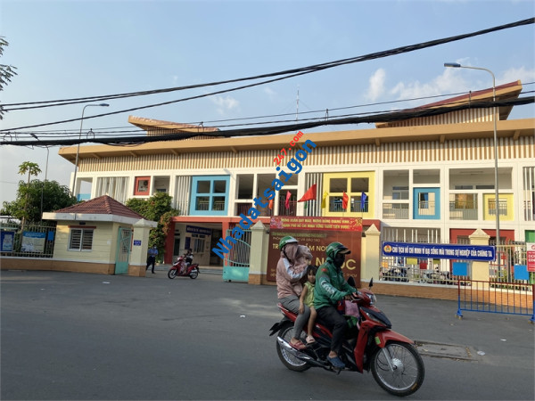 Chính Chủ Cần cho Thuê SHOPHOUSE 2 Mặt Tiền Đối Diện UBND, Nhà Mới Nhận Nhà Kinh doanh ngay