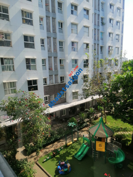 Mua nhà lớn cấn bán nhà nhỏ 1 pn Ehome3 LH : 0902399788