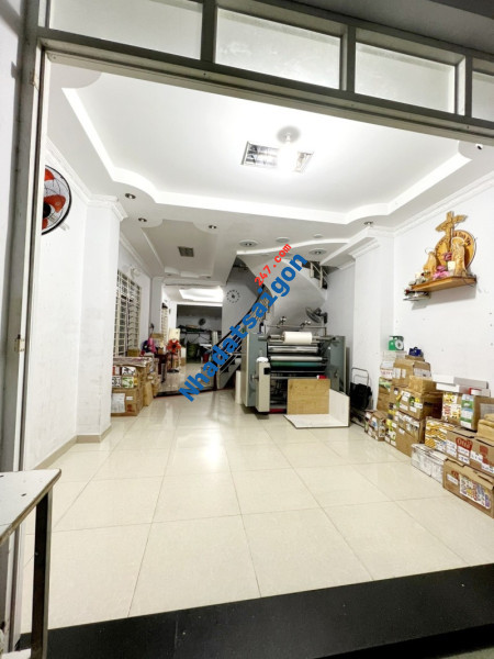 Bán Nhà đường Nguyễn Sơn Tân Phú 110m2. 2 Tầng giá 9,5 Tỷ