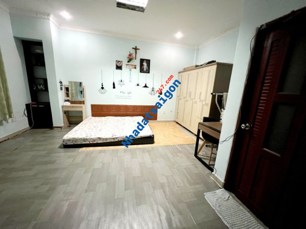 Bán Nhà đường Nguyễn Sơn Tân Phú 110m2. 2 Tầng giá 9,5 Tỷ