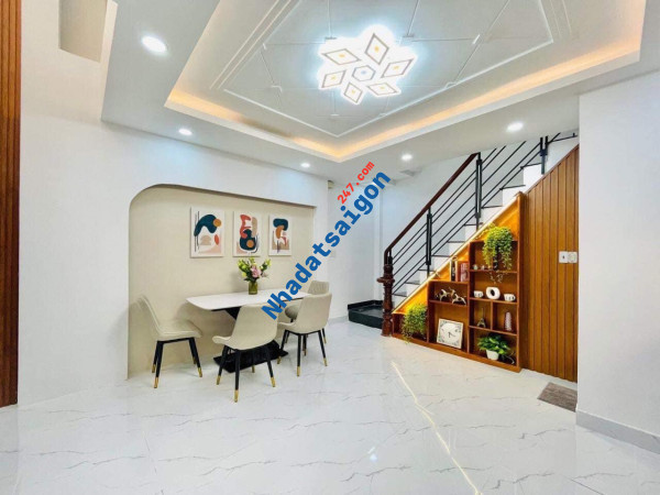 SIÊU HOT CHỈ 1 CĂN - PHƯỜNG 7, PHÚ NHUẬN, XE HƠI 7 CHỖ QUAY ĐẦU 5 TẤM 32M CHỈ 5.2 TỶ