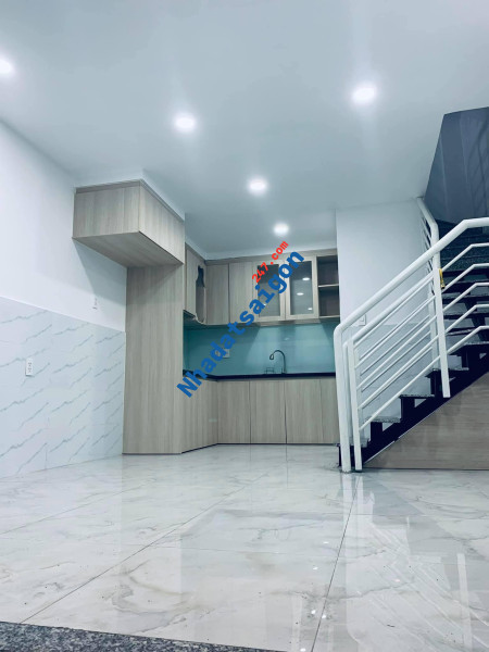 Bán nhà Nguyễn Văn Quá, chỉ 2,75 tỷ công năng 3 phòng ngủ, 3 bước ra Hẻm xe hơi