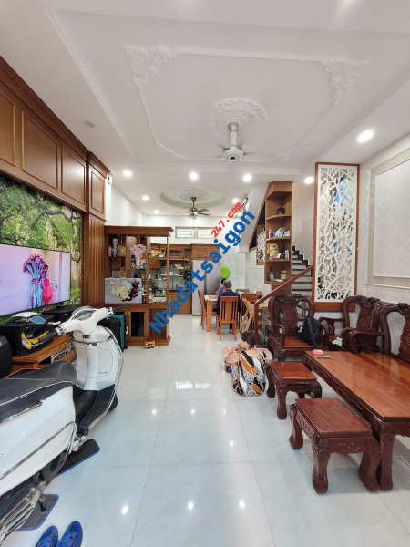 🧨 CHỦ ĐI ĐỊNH CƯ CẦN BÁN GẮP NHÀ HXH
#LÊ_HOÀNG_PHÁI P17 -⚡️NGANG 5M - 4 TẦNG- NHỈNH 4 tỷ