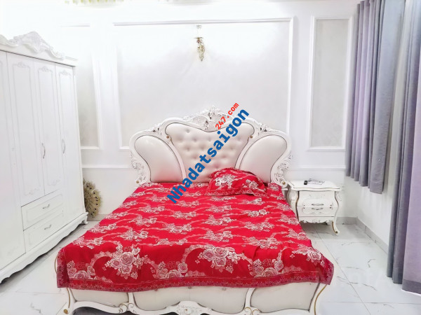 GIẢM 1.8 TỶ CÒN 6 TỶ gấp bán nhà đường 27, sau Gigamall Phạm Văn Đồng,4 tầng, HXH, 60m2,SHR