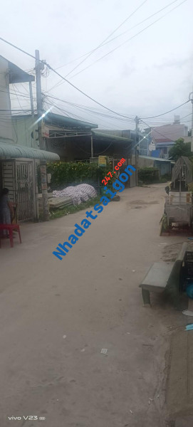 CHÍNH CHỦ CẦN BÁN NHANH Căn Nhà 2 Mặt Tiền Sông Vàm Thuật, Phường An Phú Đông, Quận 12, Tp Hồ Chí
