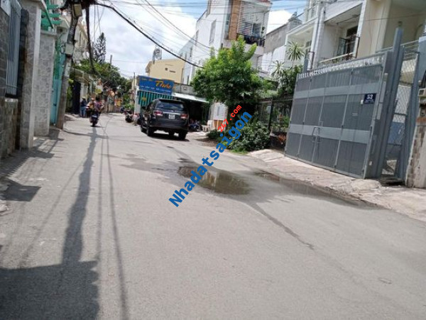 Bán nhà Phan Văn Trị,Bình Thạnh,Hẻm Xe tải tránh nhau,nhỉnh 3 tỷ.
