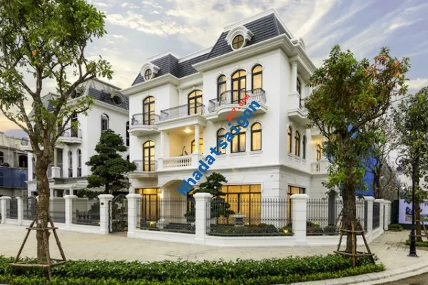 Sở hữu ngay Nhà phố mặt tiền 4 Tầng tại Vinhomes Saigon Park ( Vin Hóc Môn) chỉ từ 5 Tỷ (Full 102%)