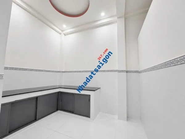LÔ GÓC 2 MẶT HẺM XE TẢI Q.8 – NHÀ 4 TẦNG BTCT 5PN – ĐẬU Ô TÔ TẠI NHÀ – CẠNH CẦU BÌNH TIÊN