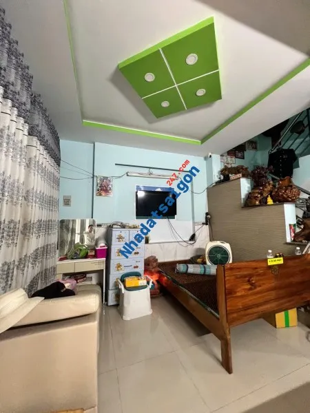 Nhà Quận 7, đường Huỳnh Tấn Phát, 50m2, 3 tầng, Nhỉnh 5 tỷ