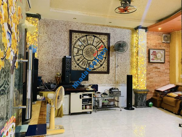 PHÒNG FULL NỘI THẤT CÓ BAN CÔNG TRUNG TÂM QUẬN 12