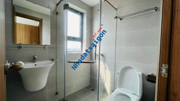 Cho thuê gấp nhà nguyên căn hẻm Xe Hơi hẻm 354 Phan Văn Trị Phường 11 Bình Thạnh, 4 tầng, 4PN, 16