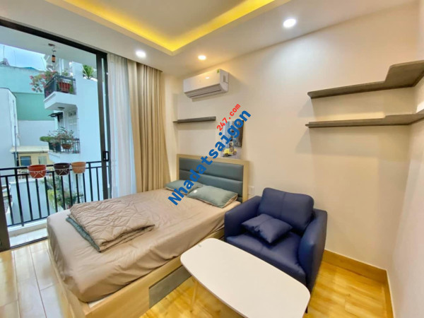 Cho thuê studio ban công sát bờ kè đường Trường Sa, Phú Nhuận - Chỉ 8tr4