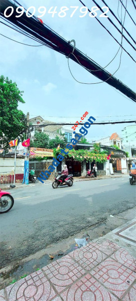 Bán nhà 3 tầng, 66m², 3PN, 3WC, Linh Xuân, Thủ Đức - 5.6 tỷ