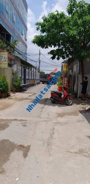 Bán nhà Mặt tiền số 53 Đỗ Thị Lời, Phường 11, Quận 3.
- Diện tích: 5 x 15m, Nở hậu 5.2m
- Kết
