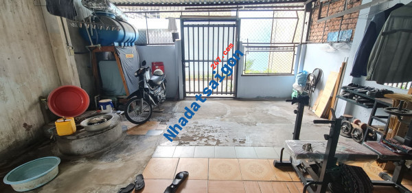 Bán Nhà Kha Vạn Cân, Thủ Đức, 100m2, rẽ nhất khu vực, kế ĐH Ngân hàng, k quy hoạch