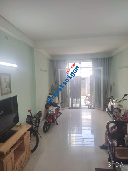 Gần Trường Đại học Văn Lang - Hẻm 3m - DT 3 x 11m - BTCT 4 Tầng