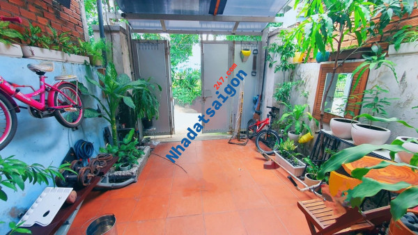 BÁN NHÀ HẺM XE TẢI ĐƯỜNG 24 - LINH ĐÔNG - THỦ ĐỨC - 65M2 - 2 TẦNG - GIÁ 4.2 TỶ. TL