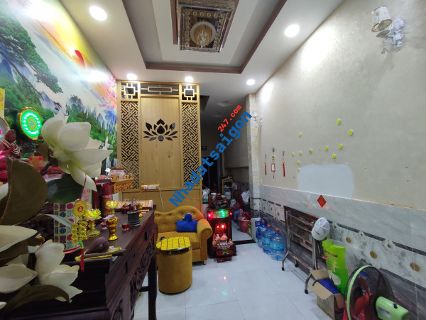 BÌNH TÂN - NGAY CHỢ - NỞ HẬU GẦN 5M - HXH THÔNG - 2 TẦNG DT 58M2 - GIÁP TÂN PHÚ - NGAY TÂN