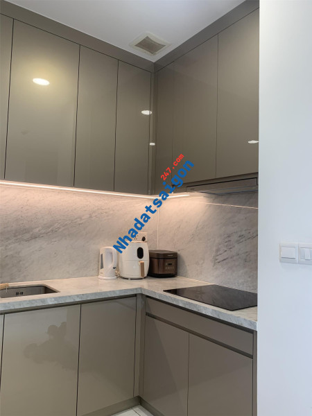 CĂN HỘ C03 ĐẸP - GIÁ TỐT - Cần Bán Căn Hộ Chung Cư Vị Trí Đẹp Tại Quận 10 - TP HCM