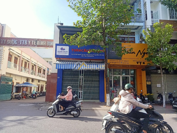 Chính chủ cho thuê nhà tại 496a nguyễn thái học, phường quang trung, quy nhơn, bình định