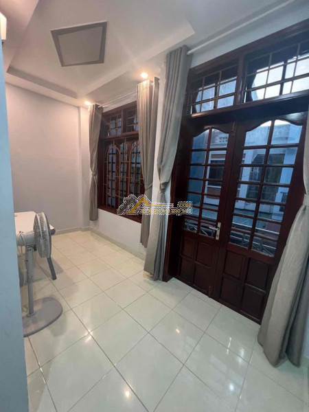 Cho thuê nhà đường17 lâm văn bền,3pn,full nội thất