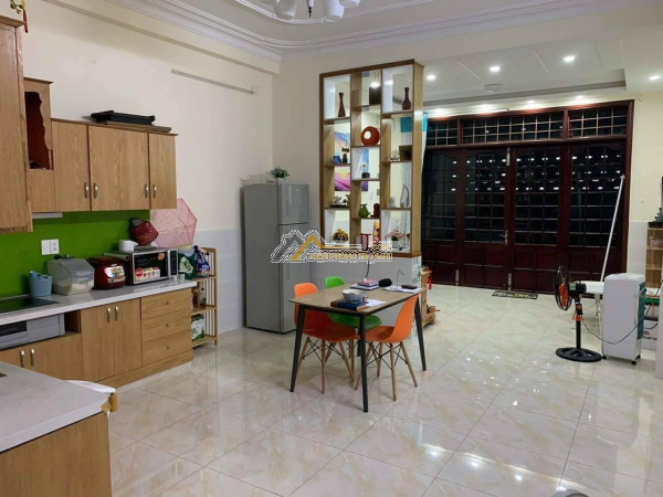 Cho thuê nhà đường17 lâm văn bền,3pn,full nội thất