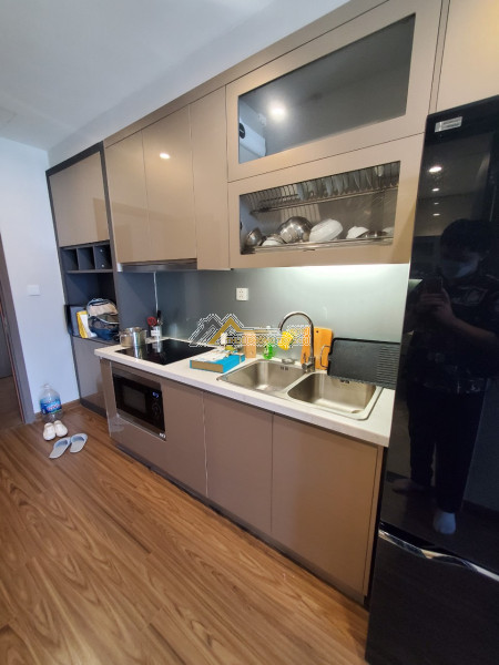 Cho thuê căn studio chung cư vinhome west point phạm hùng giá chỉ 13 triệu