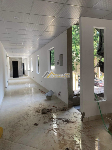 Cho thuê nhà mặt phố minh khai - đai la, dt 130m x 4 tầng, mt 5m, thông sàn, thang máy