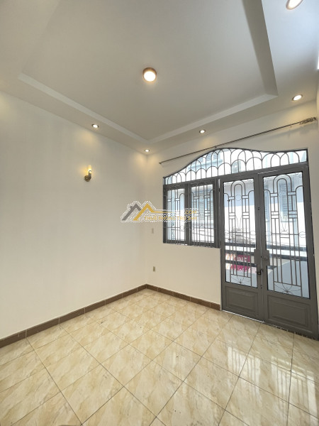 cho thuê phòng thạnh mỹ lợi,, 35m2, nt cơ bản, 5,5tr
vị trí: đường số 56, phường thạnh mỹ
