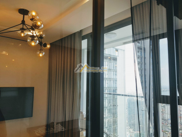 zsinua cho thuê vào ở luôn cccc full nội thất 3 pn ở ngay tại goldmark city tòa s1
