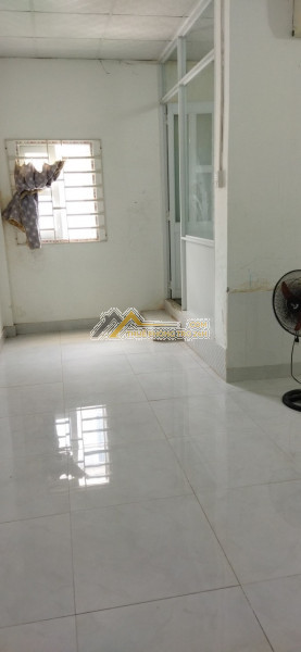 Cho thuê nhà hẻm 276 mã lò, 50m2, 2pn, 8tr/ tháng