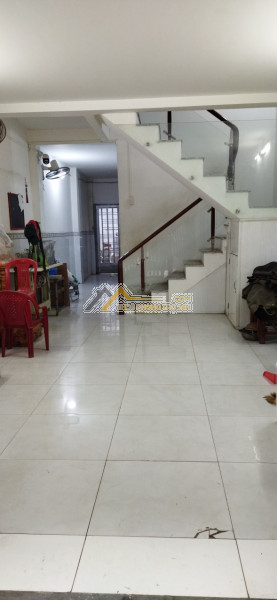 Cho thuê nhà hẻm 276 mã lò, 50m2, 2pn, 8tr/ tháng