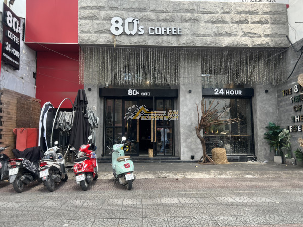Cho thuê nhà mặt tiền đường sư vạn hạnh,p.10,q.10. trệt 3 lầu. 160 triệu