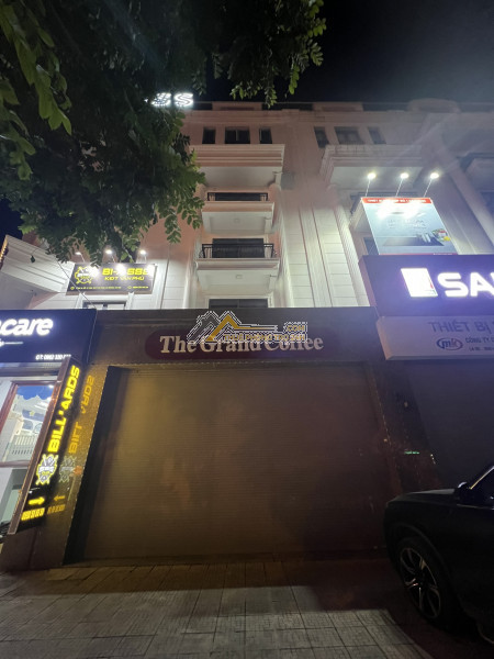 Chính chủ cho thuê shophouse 8 tầng, 126m2 mặt đường văn phú, hà đông