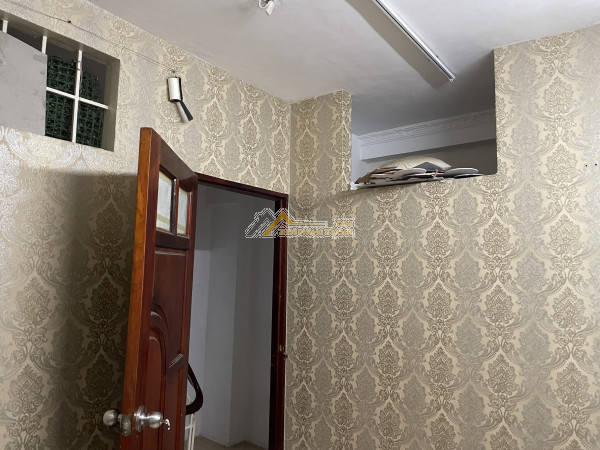 Cho thuê nhà nguyên căn lê hồng phong quận 5