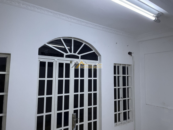 Cho thuê nhà nguyên căn lê hồng phong quận 5